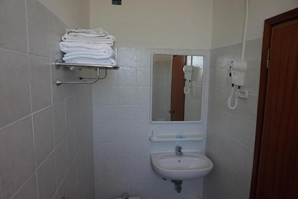Hotel Ines Cesenatico Zewnętrze zdjęcie