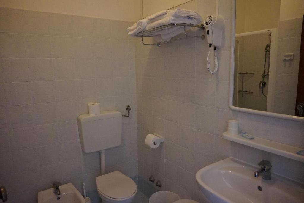 Hotel Ines Cesenatico Zewnętrze zdjęcie