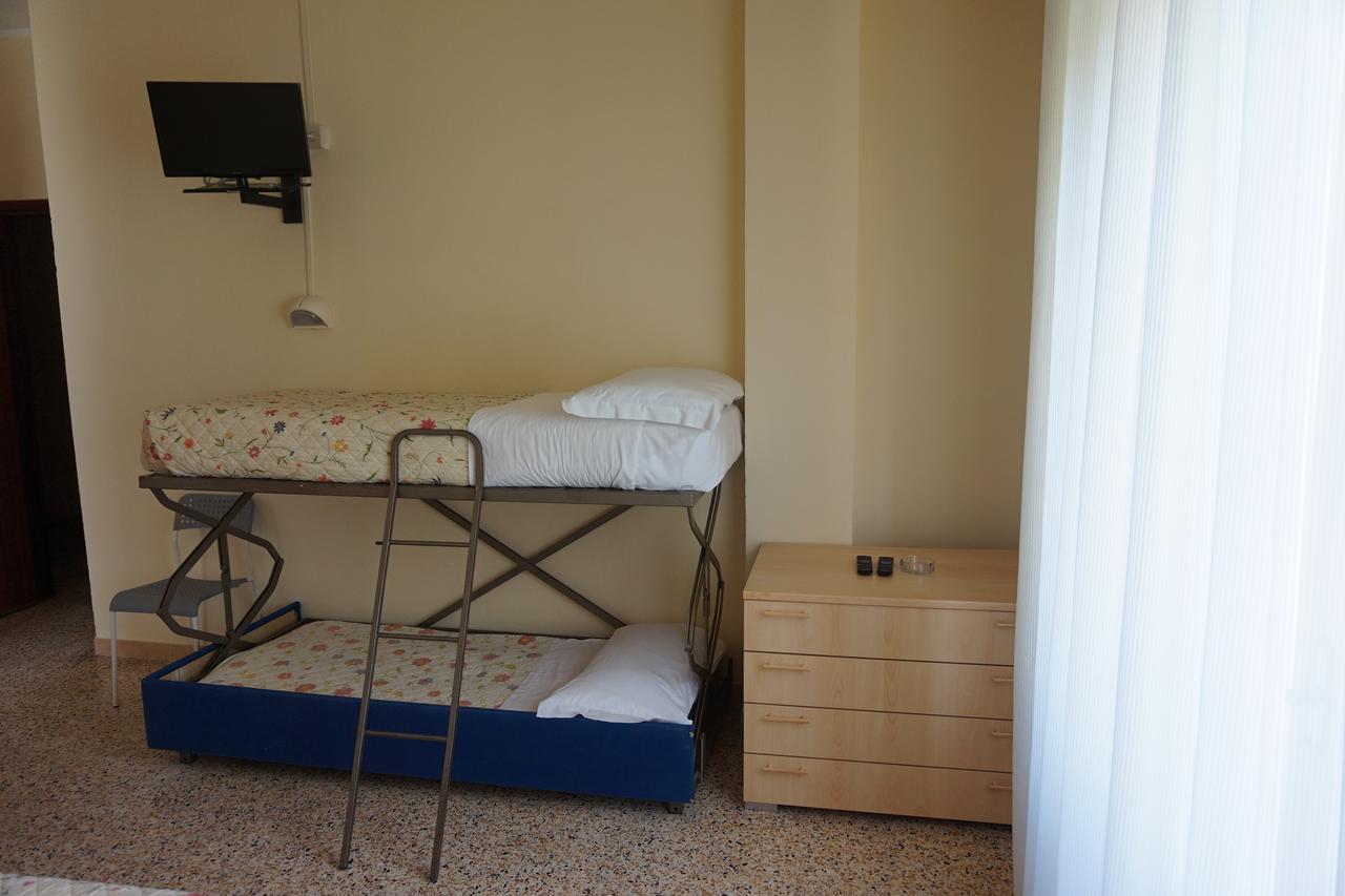 Hotel Ines Cesenatico Zewnętrze zdjęcie