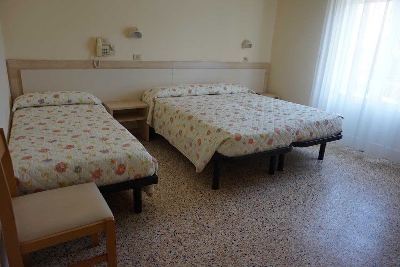 Hotel Ines Cesenatico Zewnętrze zdjęcie